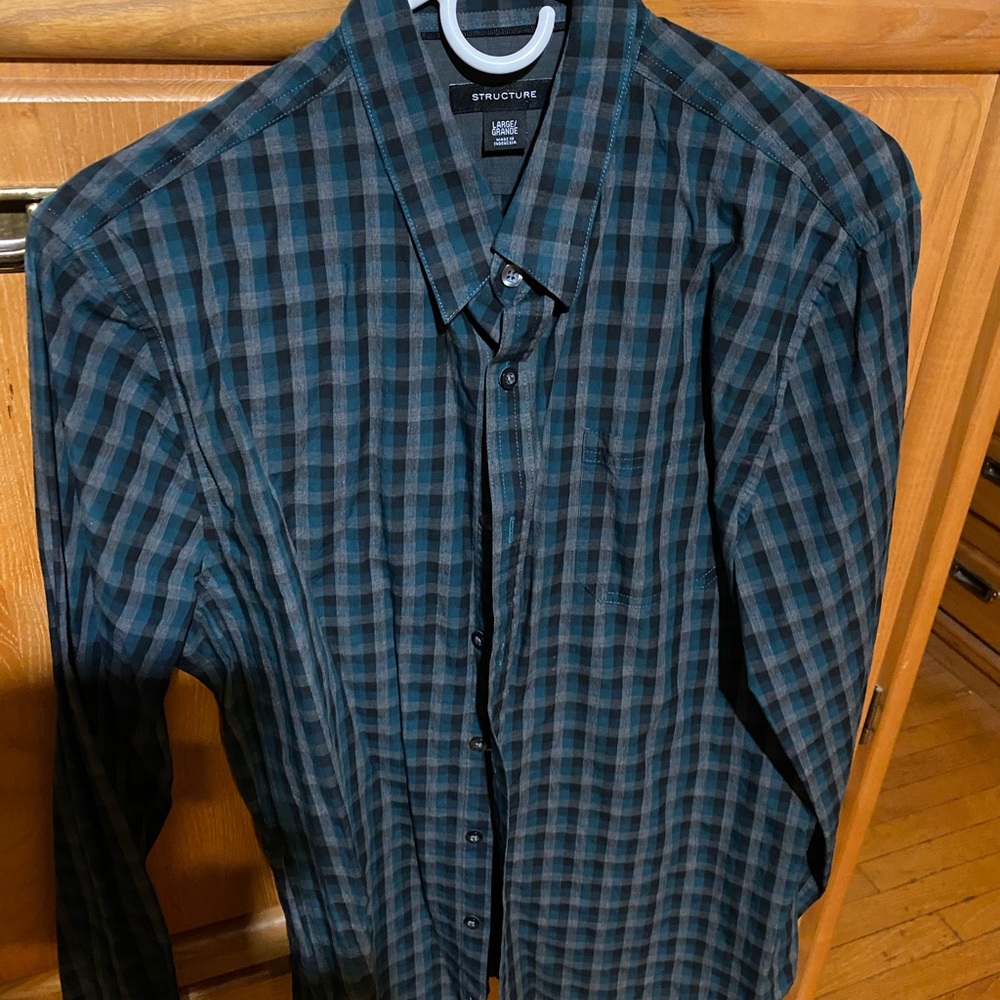 Men’s L Casual Button Down Shirt - NWOT